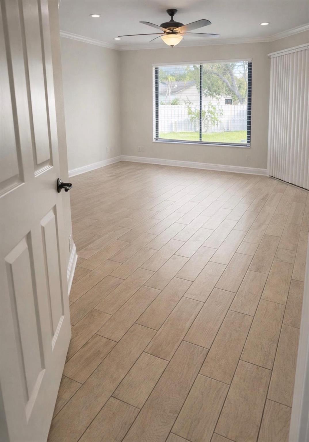 Rainberry Park 04 - Residential Lease