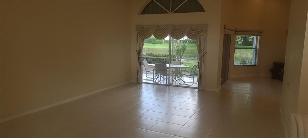 Lakeridge Falls - Residential