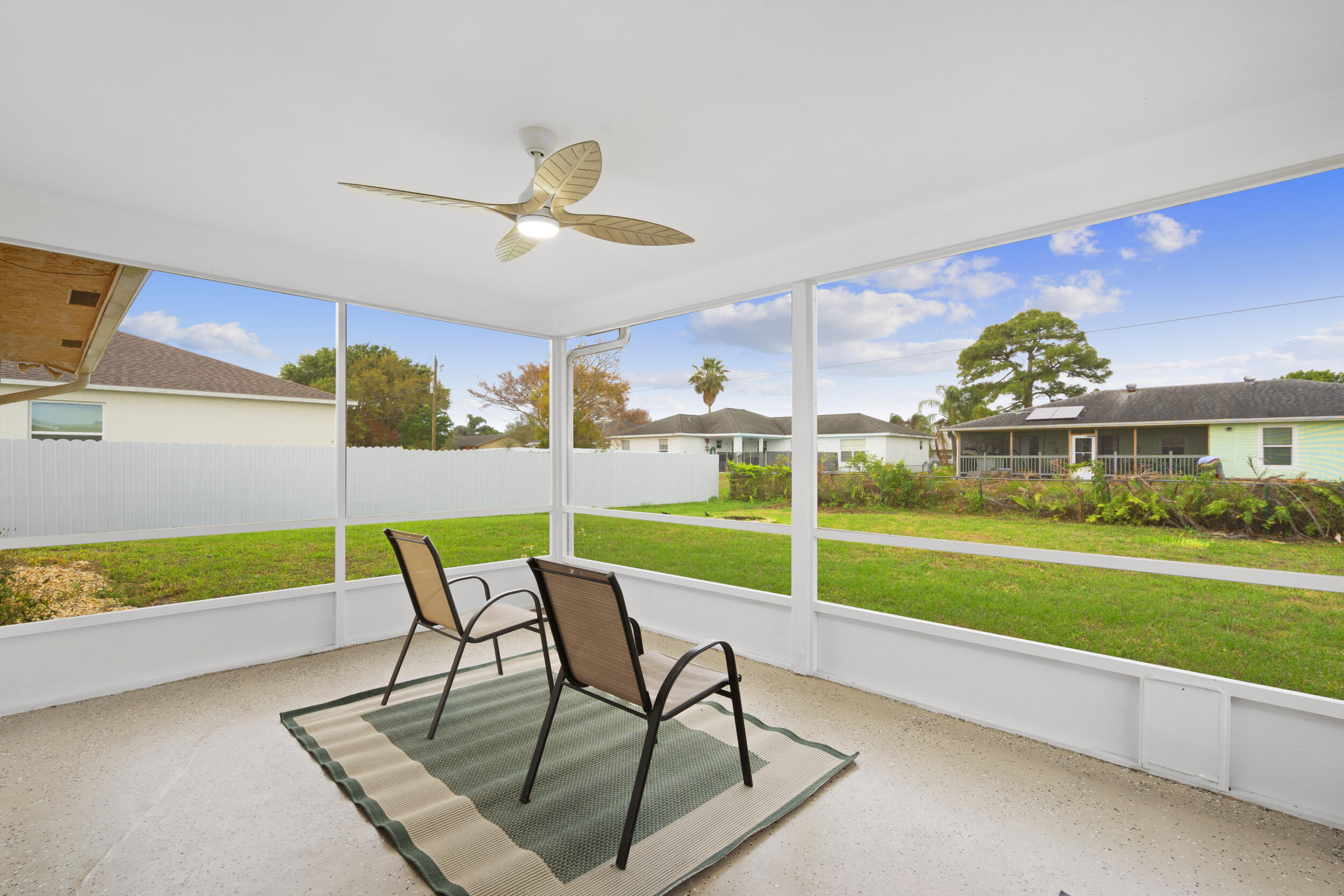 PORT ST LUCIE SECTION 13 - Residential Lease