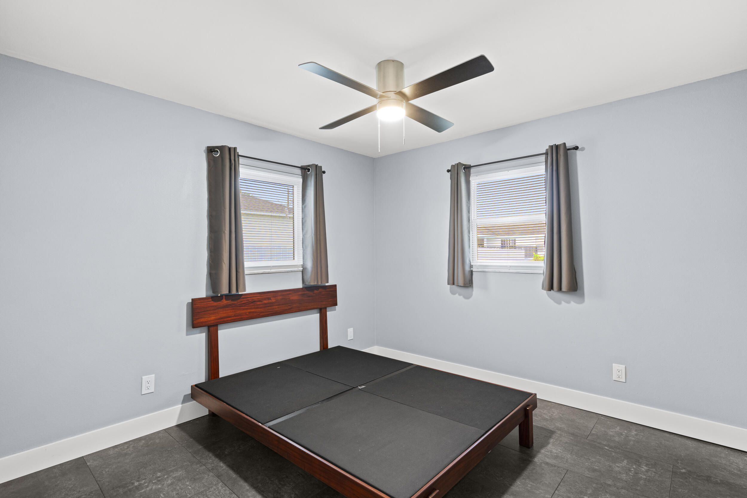 PORT ST LUCIE SECTION 13 - Residential Lease