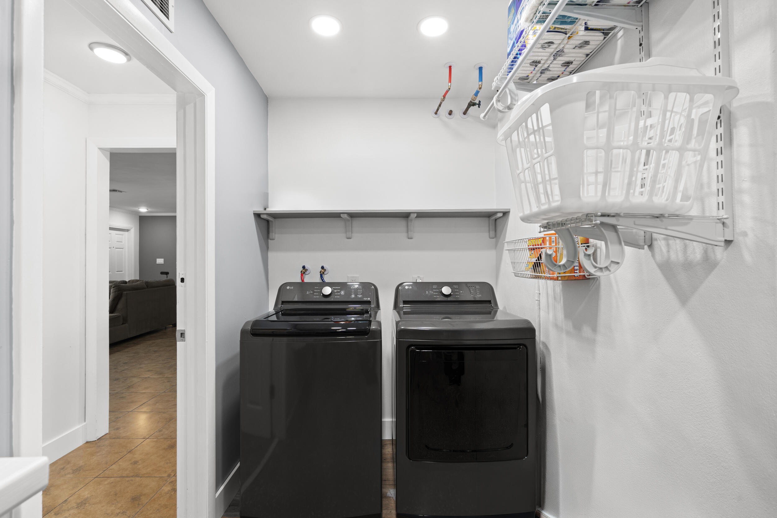 PORT ST LUCIE SECTION 13 - Residential Lease