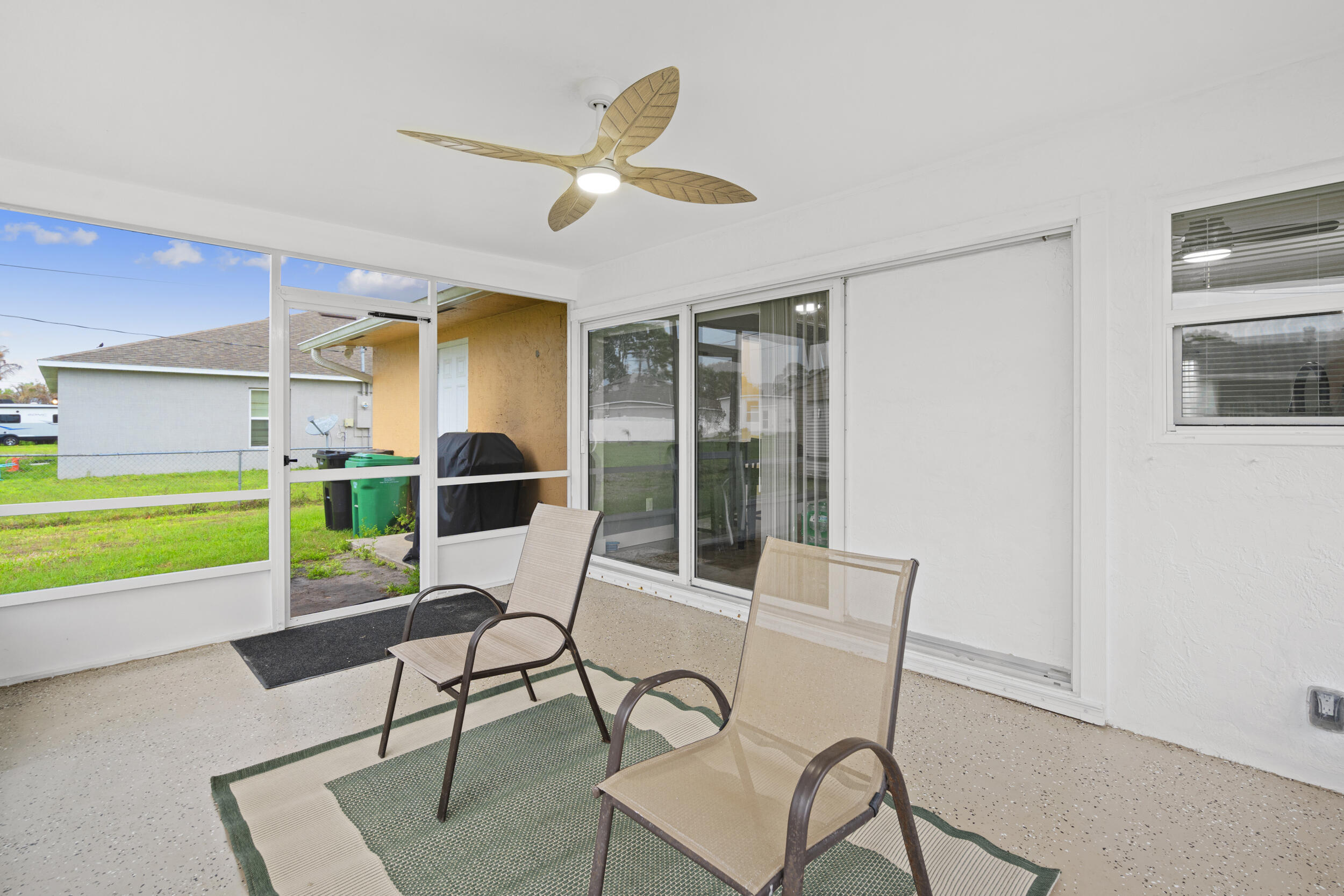 PORT ST LUCIE SECTION 13 - Residential Lease