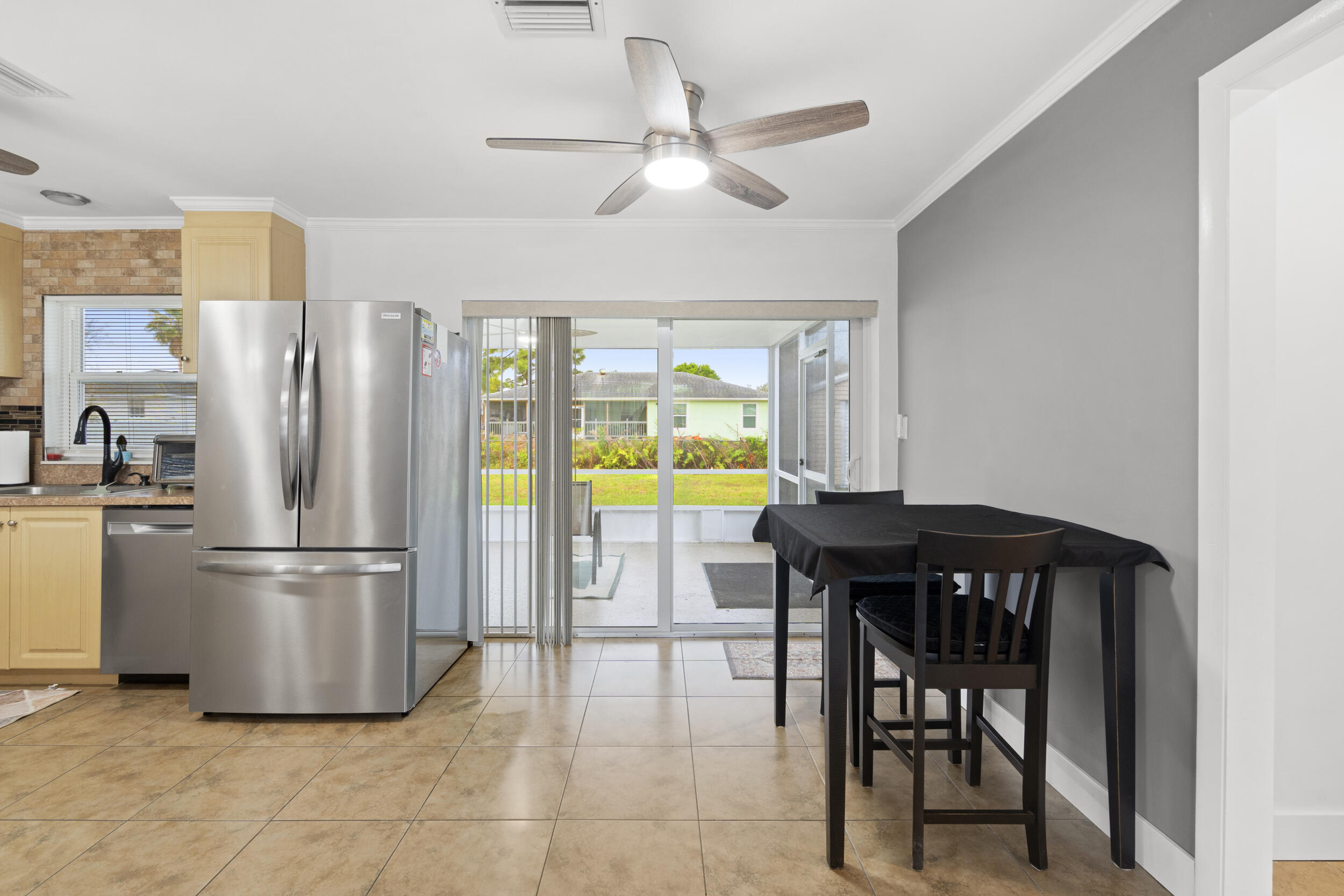 PORT ST LUCIE SECTION 13 - Residential Lease