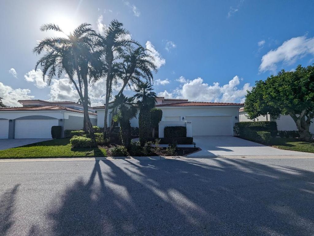 Photo of 15925 Westerly Terrace, Jupiter, FL 33477 (MLS # R10938284)