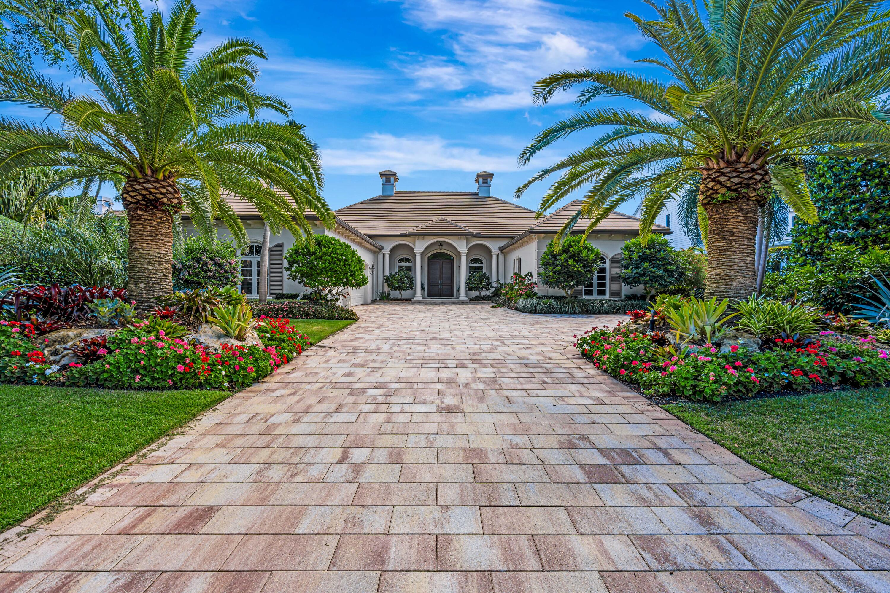 469 Mariner Drive