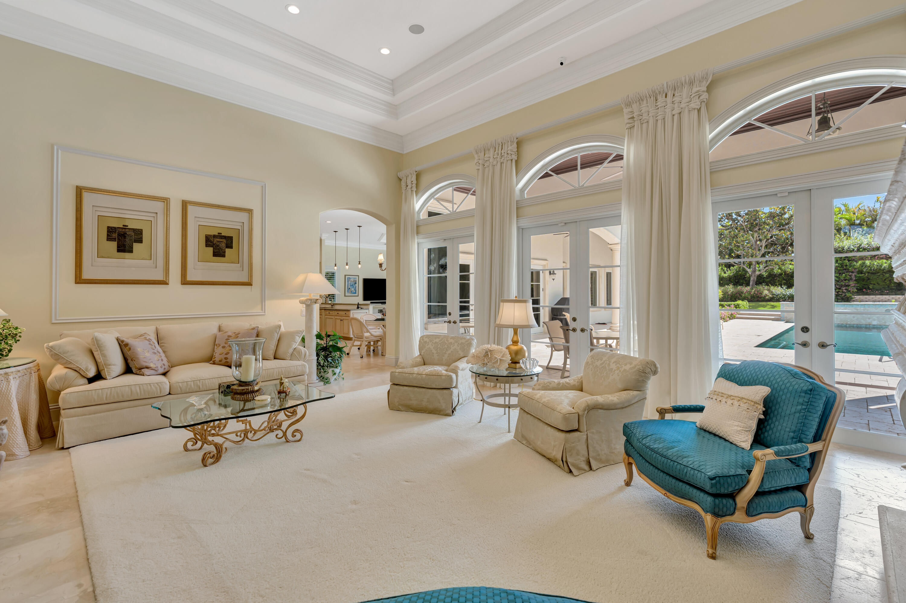 ADMIRALS COVE - Residential