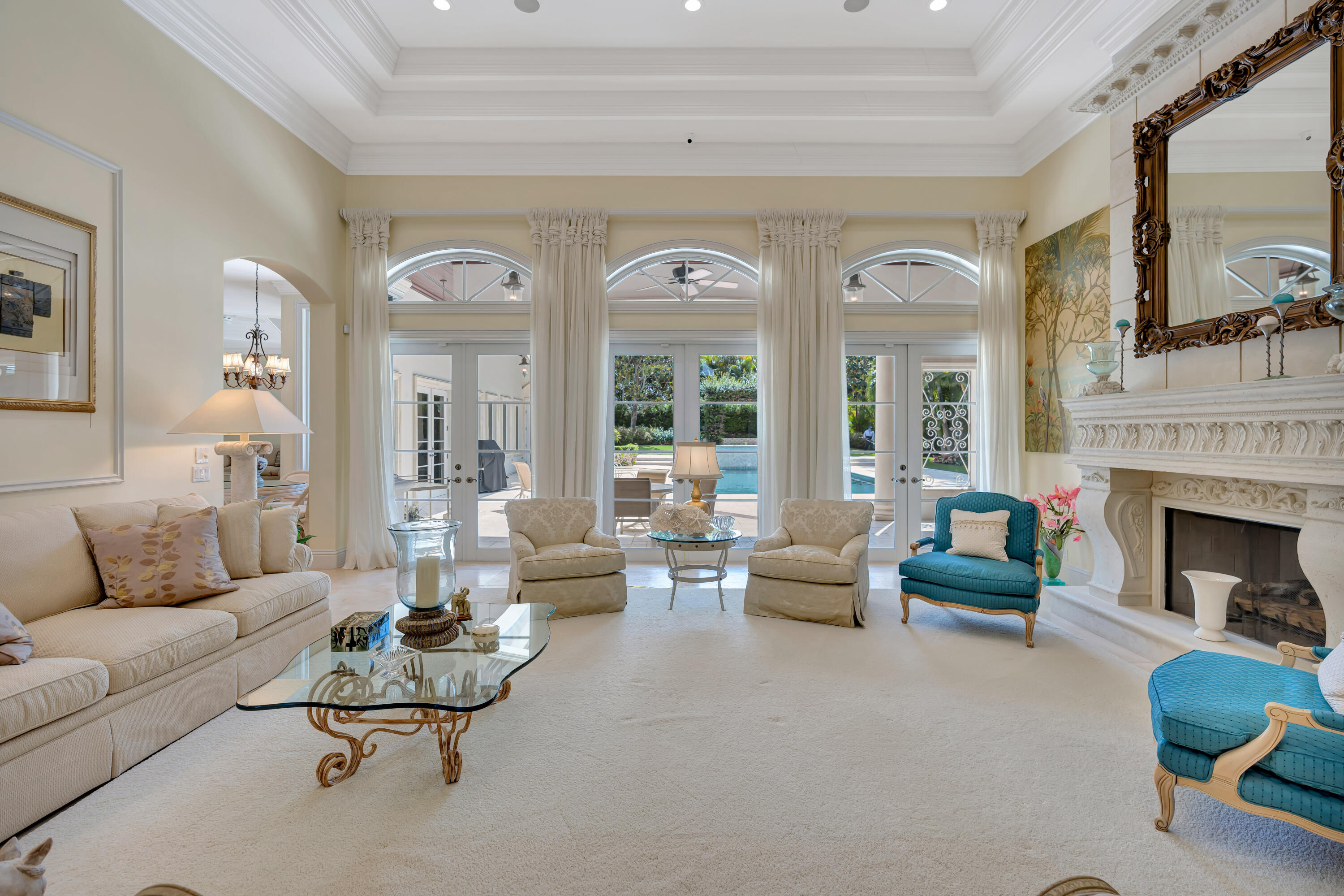 ADMIRALS COVE - Residential