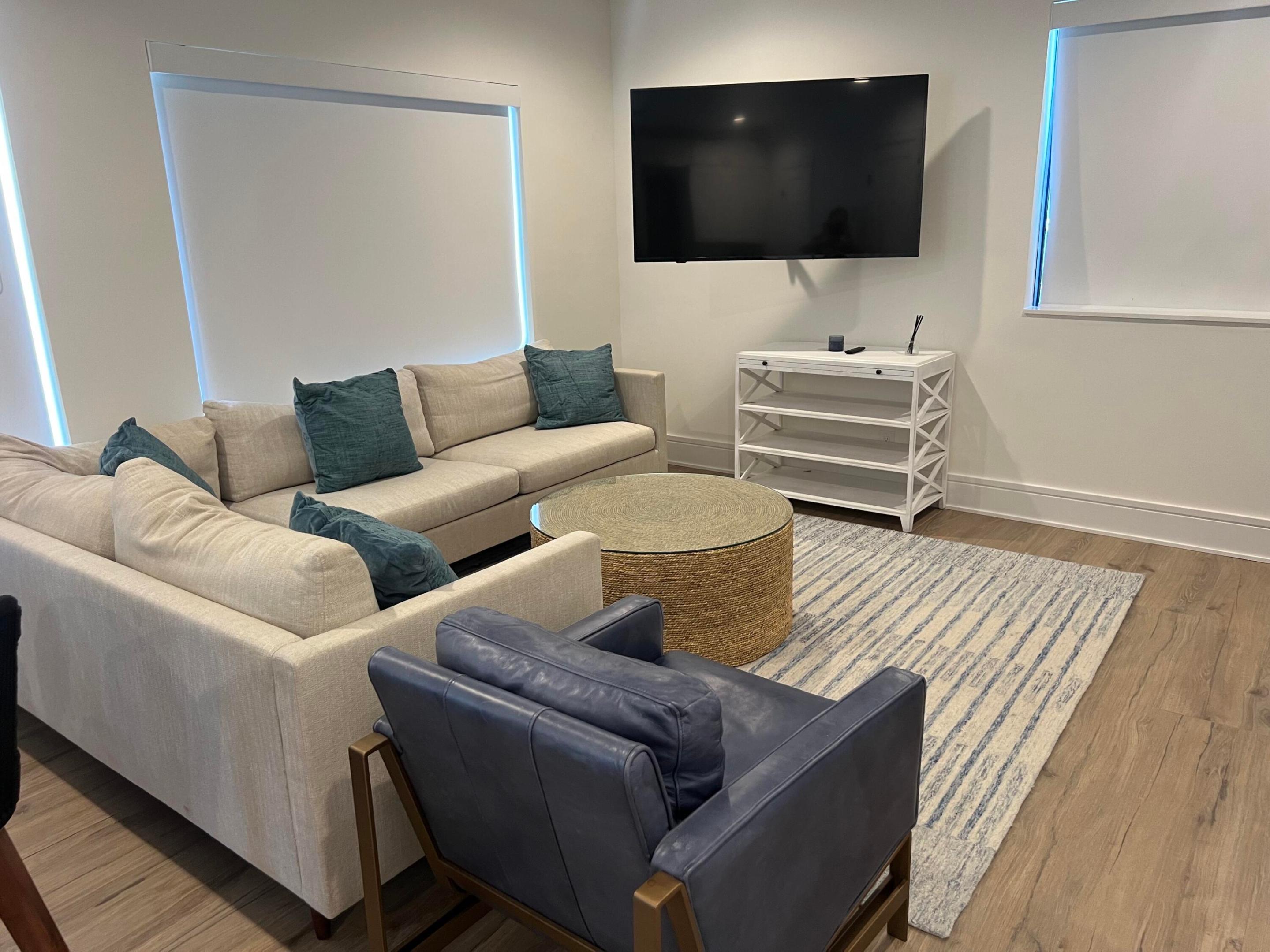 PADDOCK PARK 2 OF WELLINGTON - Residential Lease