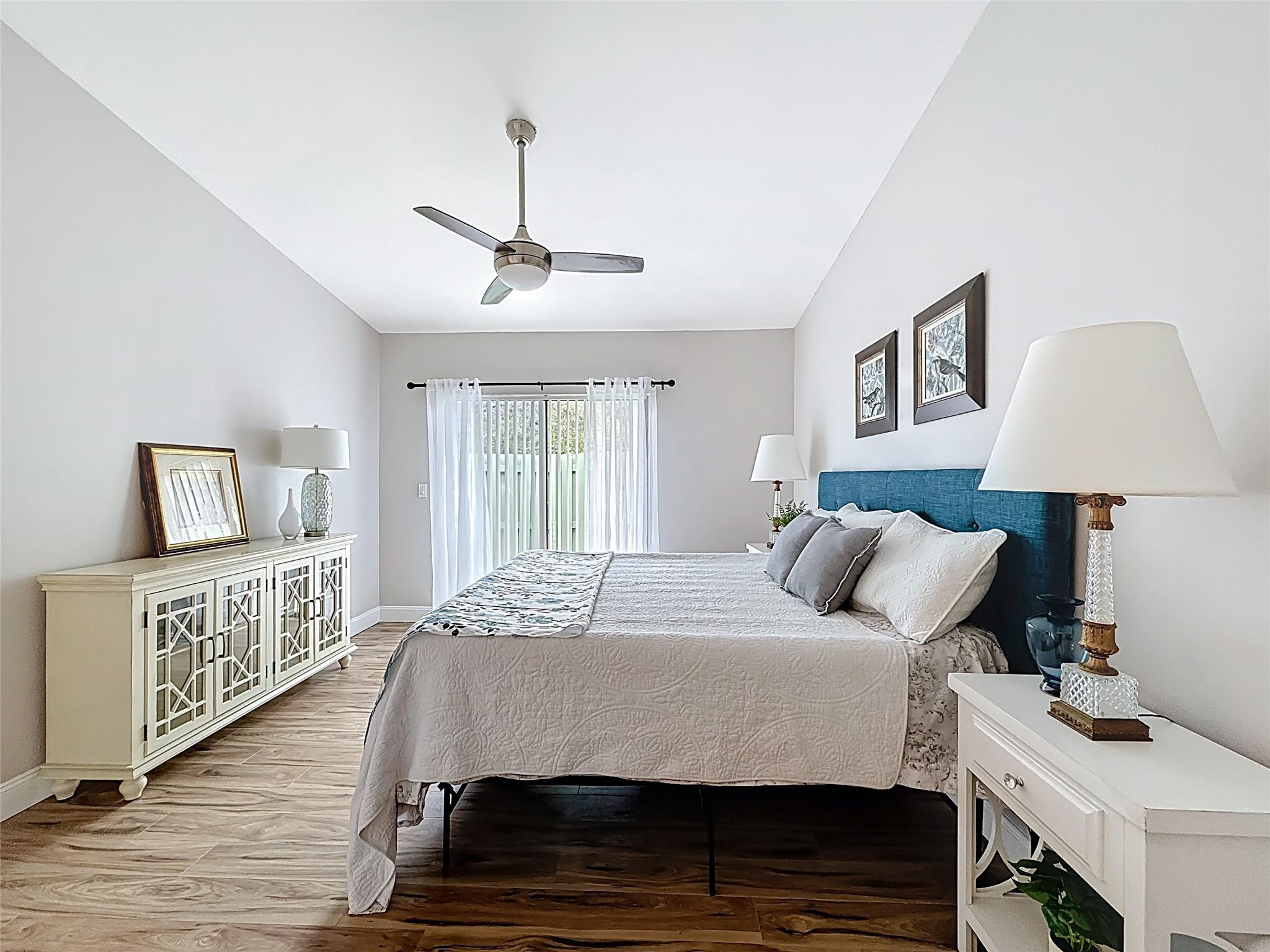 CENTURA PARC - Residential