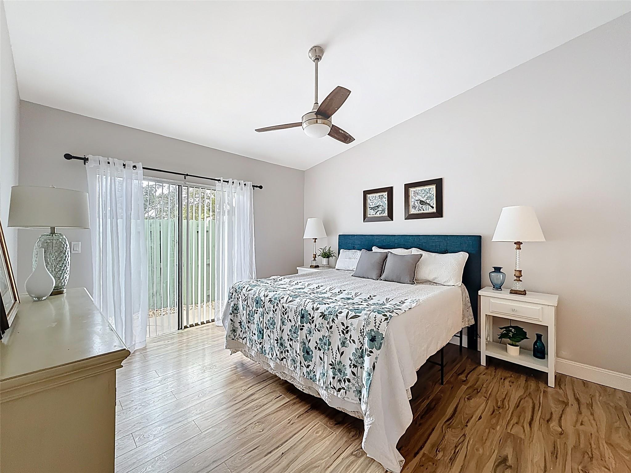 CENTURA PARC - Residential