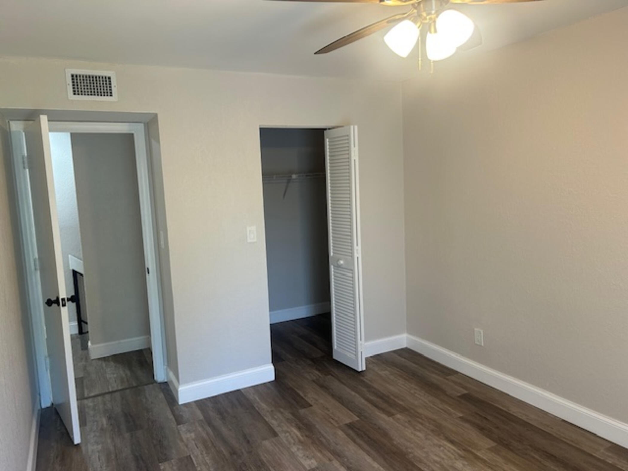 COURTS OF INVERRARY PHASE II - Residential