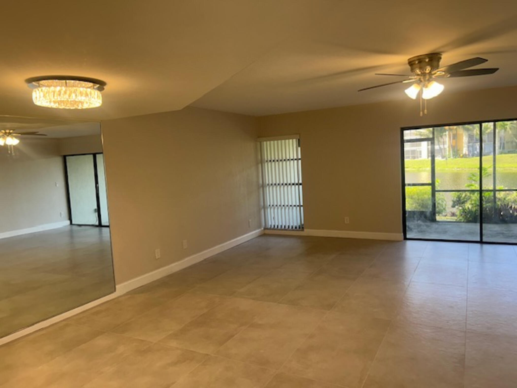 COURTS OF INVERRARY PHASE II - Residential