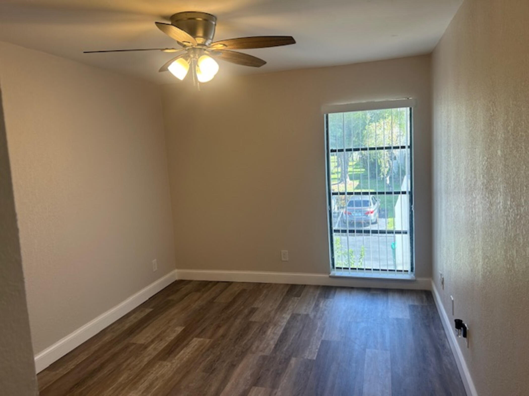 COURTS OF INVERRARY PHASE II - Residential