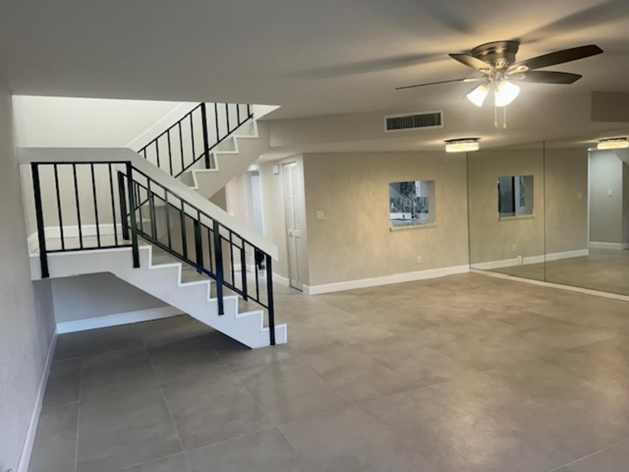 COURTS OF INVERRARY PHASE II - Residential