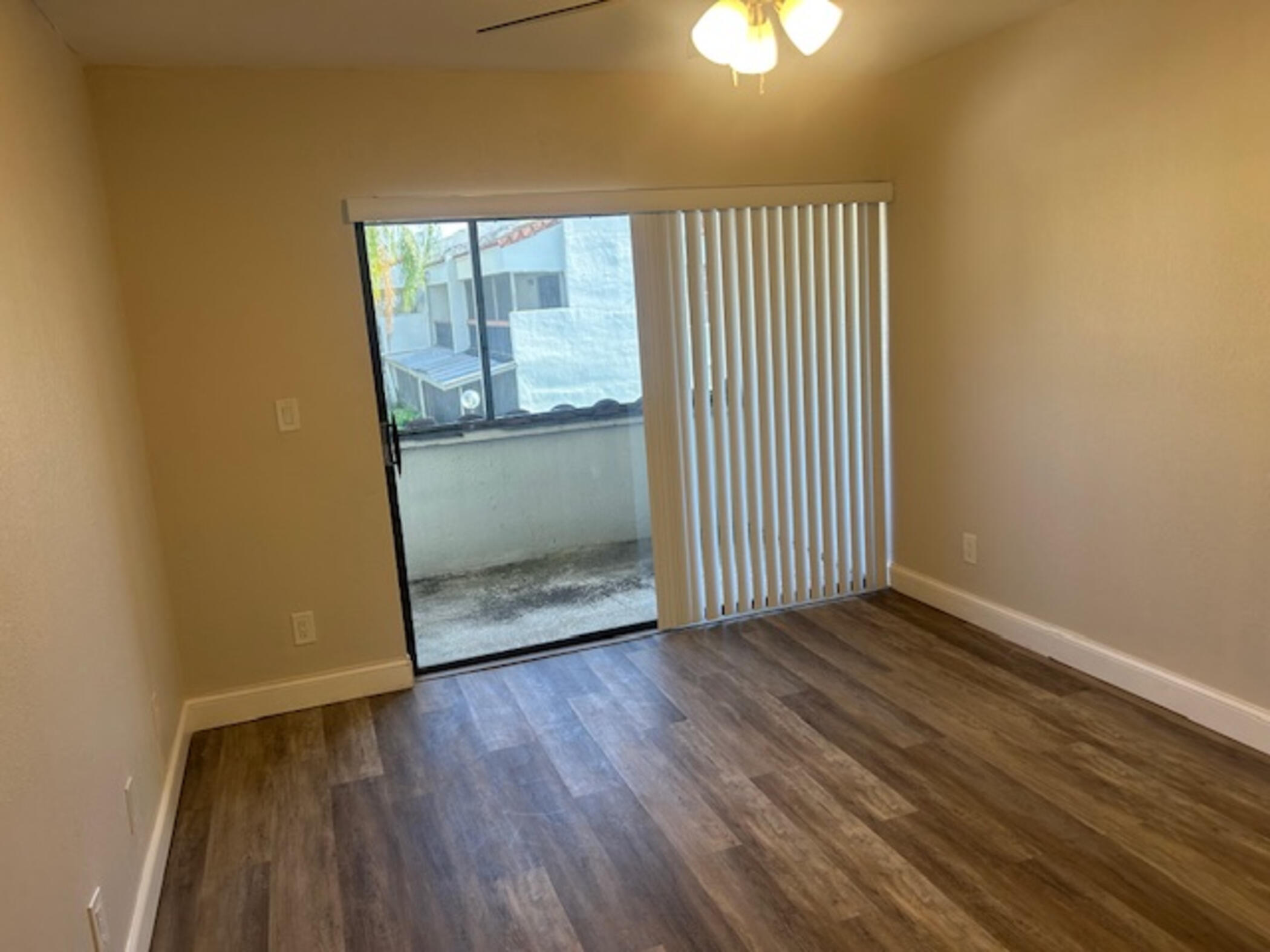 COURTS OF INVERRARY PHASE II - Residential