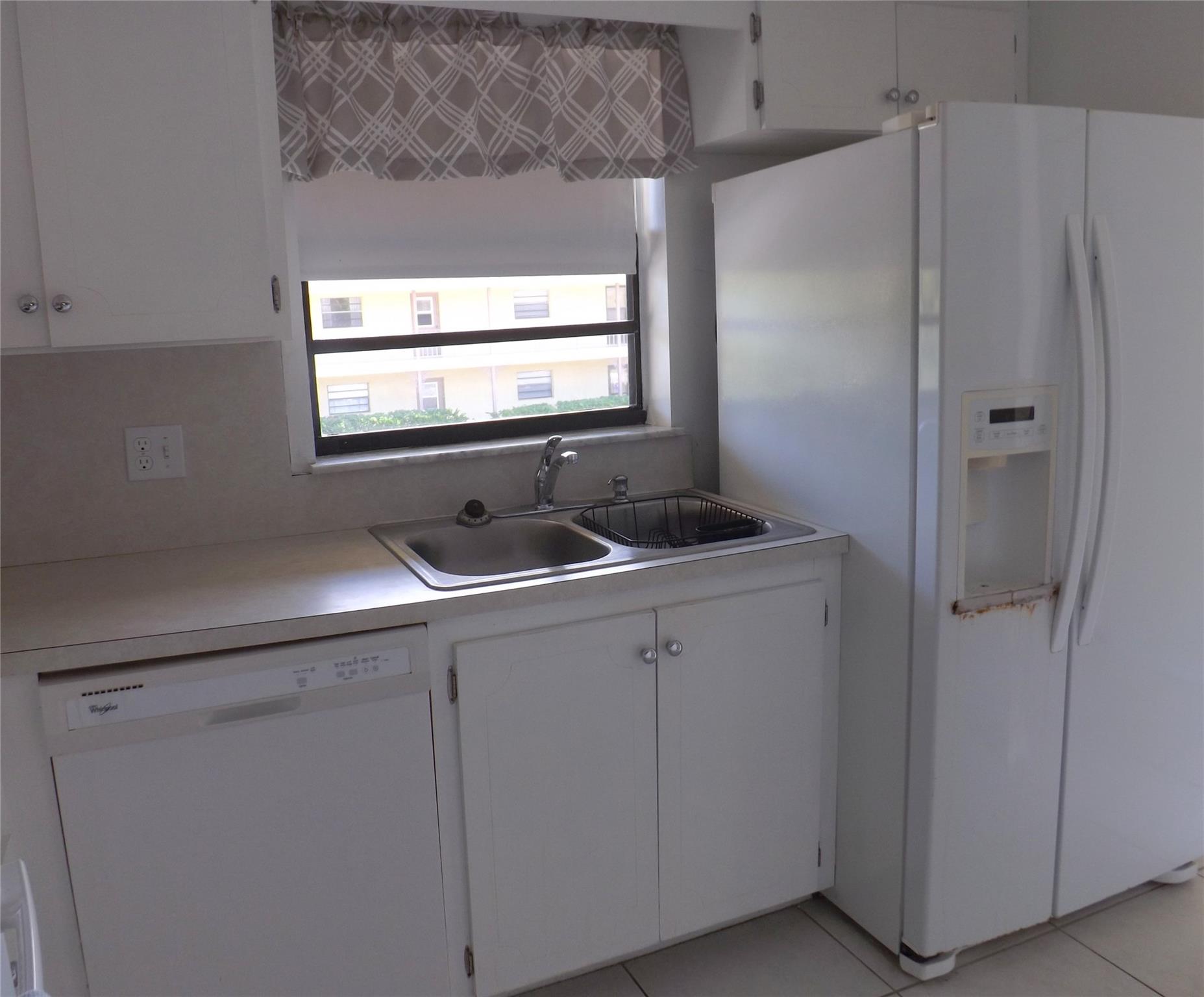 Oak Park Terrace Units 1- - Residential