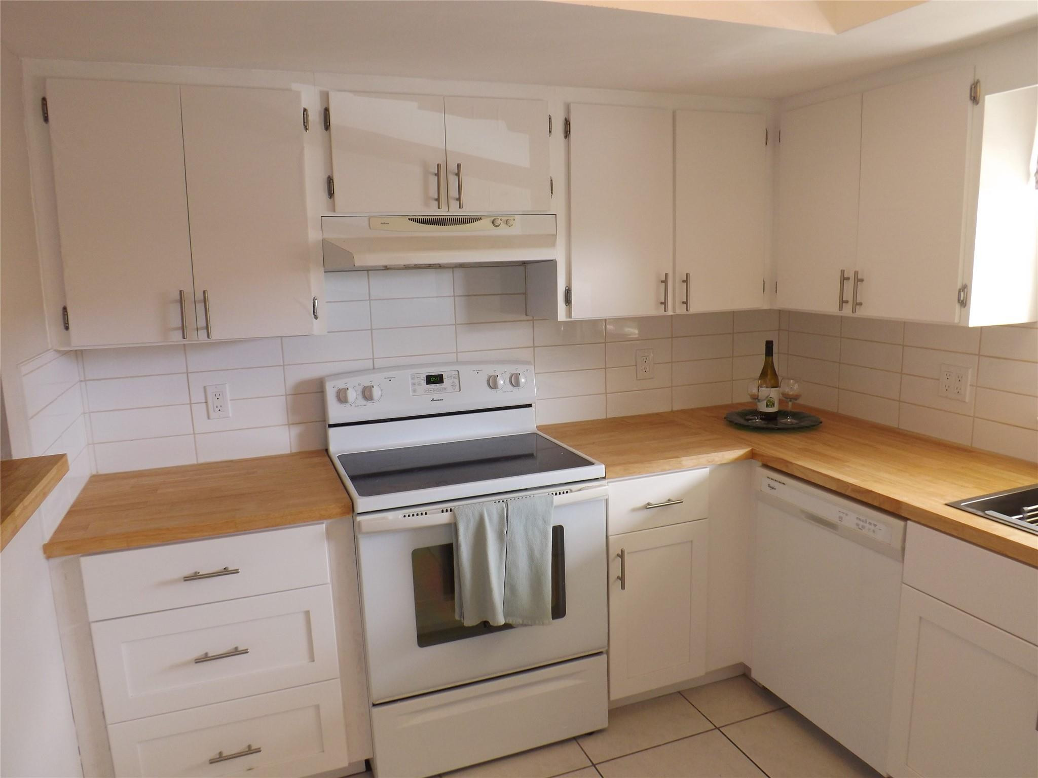 Oak Park Terrace Units 1- - Residential