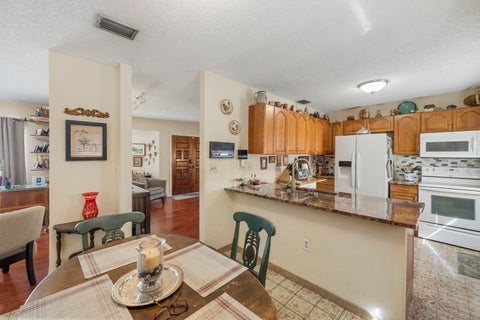 Tiny photo for 820 SW 12TH Place, Fort Lauderdale, FL 33315 (MLS # B26089237)
