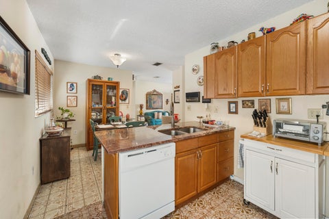 Tiny photo for 820 SW 12TH Place, Fort Lauderdale, FL 33315 (MLS # B26089237)