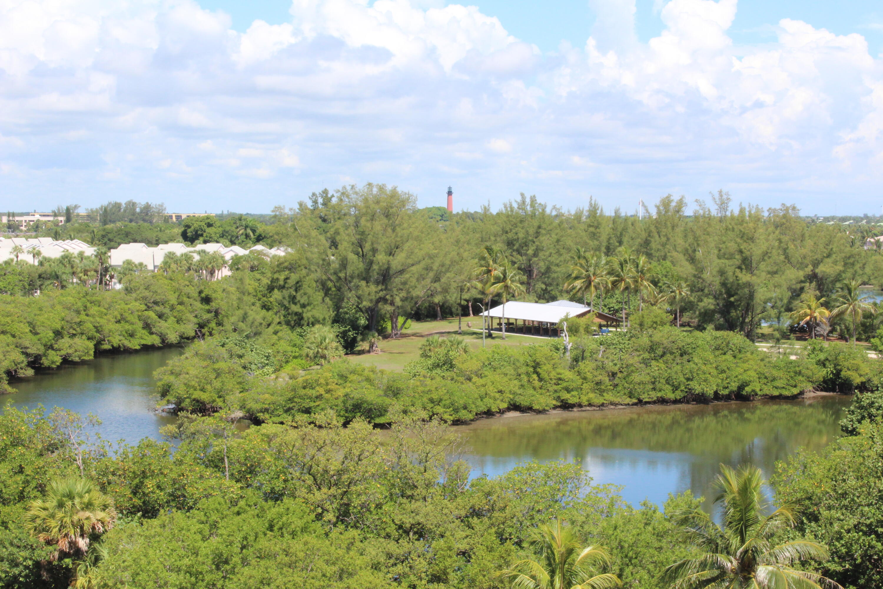 OCEAN TRAIL CONDO IV - Residential