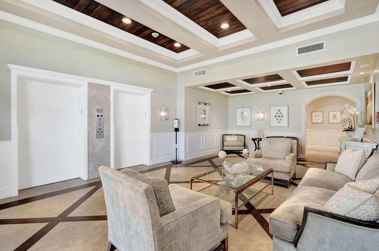 OCEAN TRAIL CONDO IV - Residential