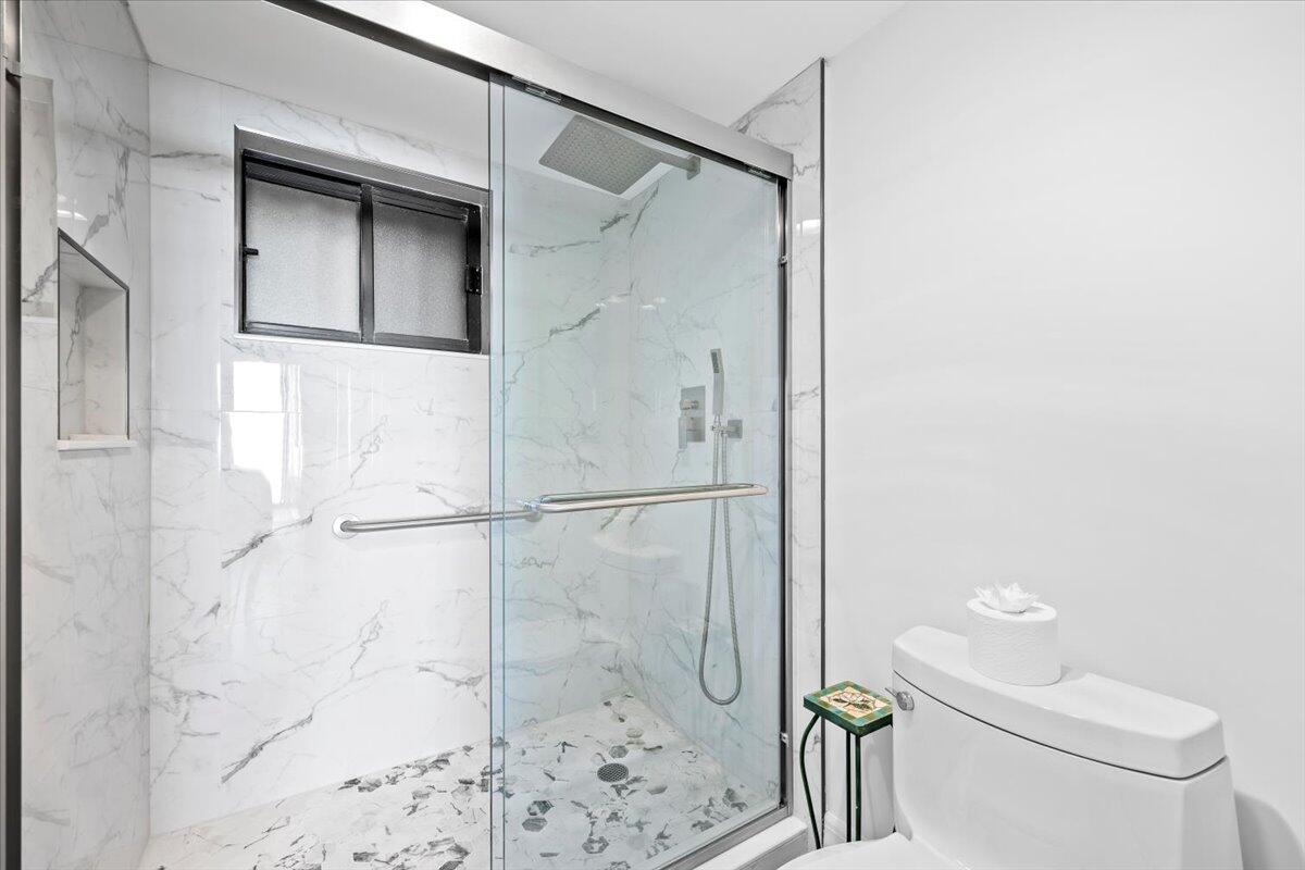 OCEAN TRAIL CONDO IV - Residential