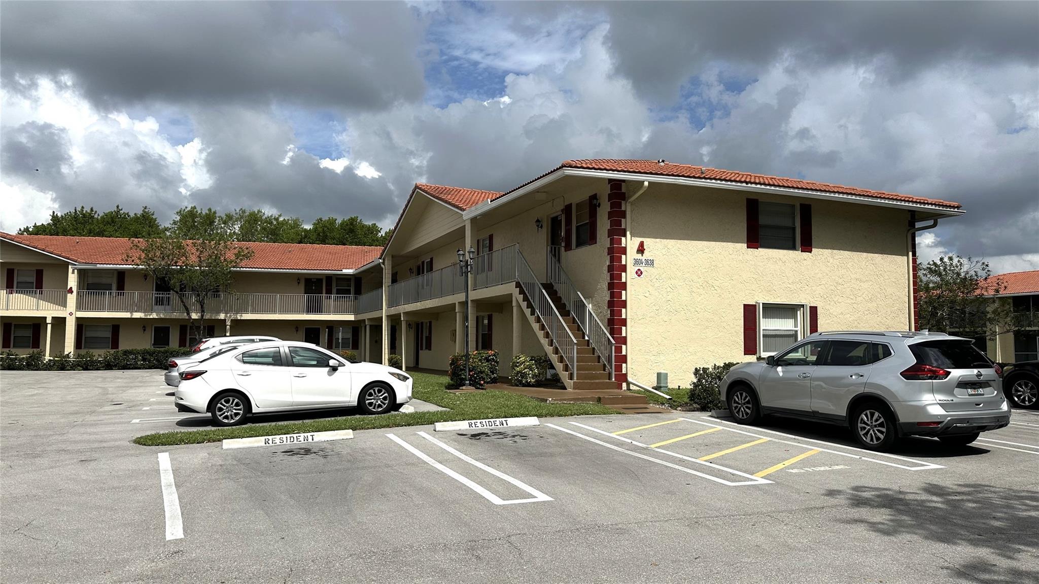 Holiday Village - Residential