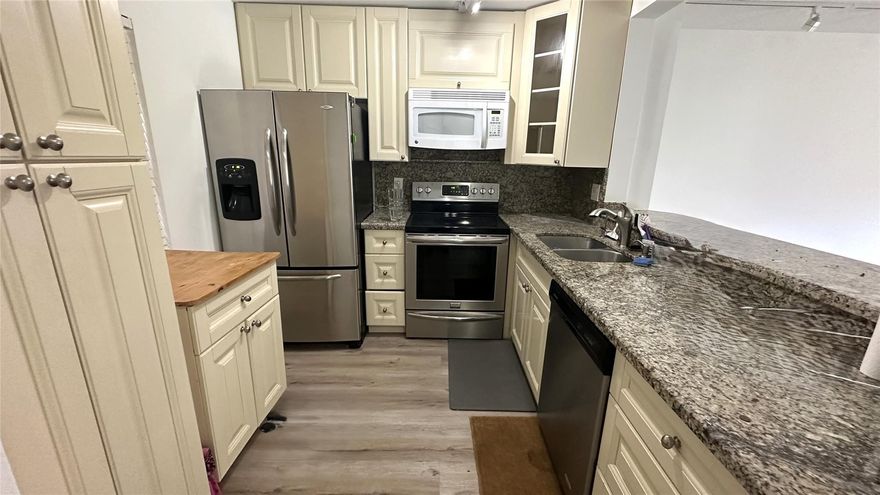 Price Reduced!
Discover this beautifully remodeled corner unit featuring breathtaking water views from both bedrooms and the spacious living room. Filled with natural light, this home offers an inviting and open layout that perfectly blends comfort, style, and functionality.
Enjoy a low-maintenance lifestyle in a prime location — just steps away from the new Downtown Coral Springs. Walk to City Hall, the library, the hospital, The Walk, and an array of shopping and dining options. Convenient access to the Sawgrass Expressway makes commuting a breeze.
This is the perfect opportunity to live in one of Coral Springs’ most desirable areas — don’t miss out!