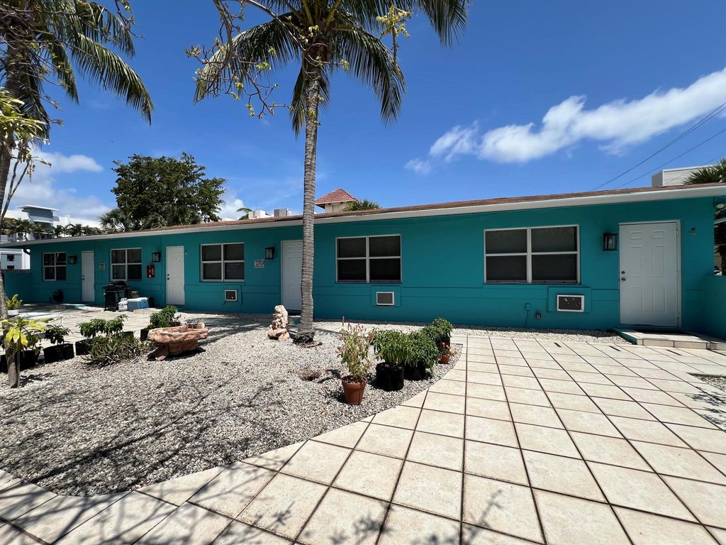 Photo of 161 SE 5th Avenue #3, Delray Beach, FL 33483 (MLS # R11084621)