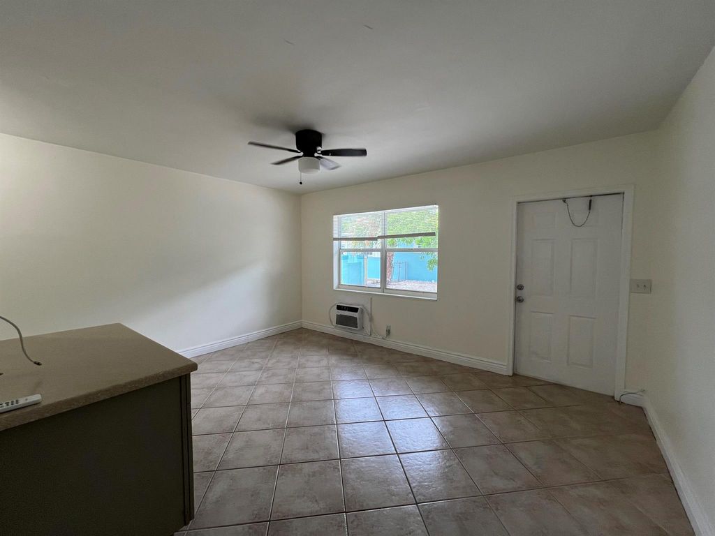 Photo of 161 SE 5th Avenue #3, Delray Beach, FL 33483 (MLS # R11084621)