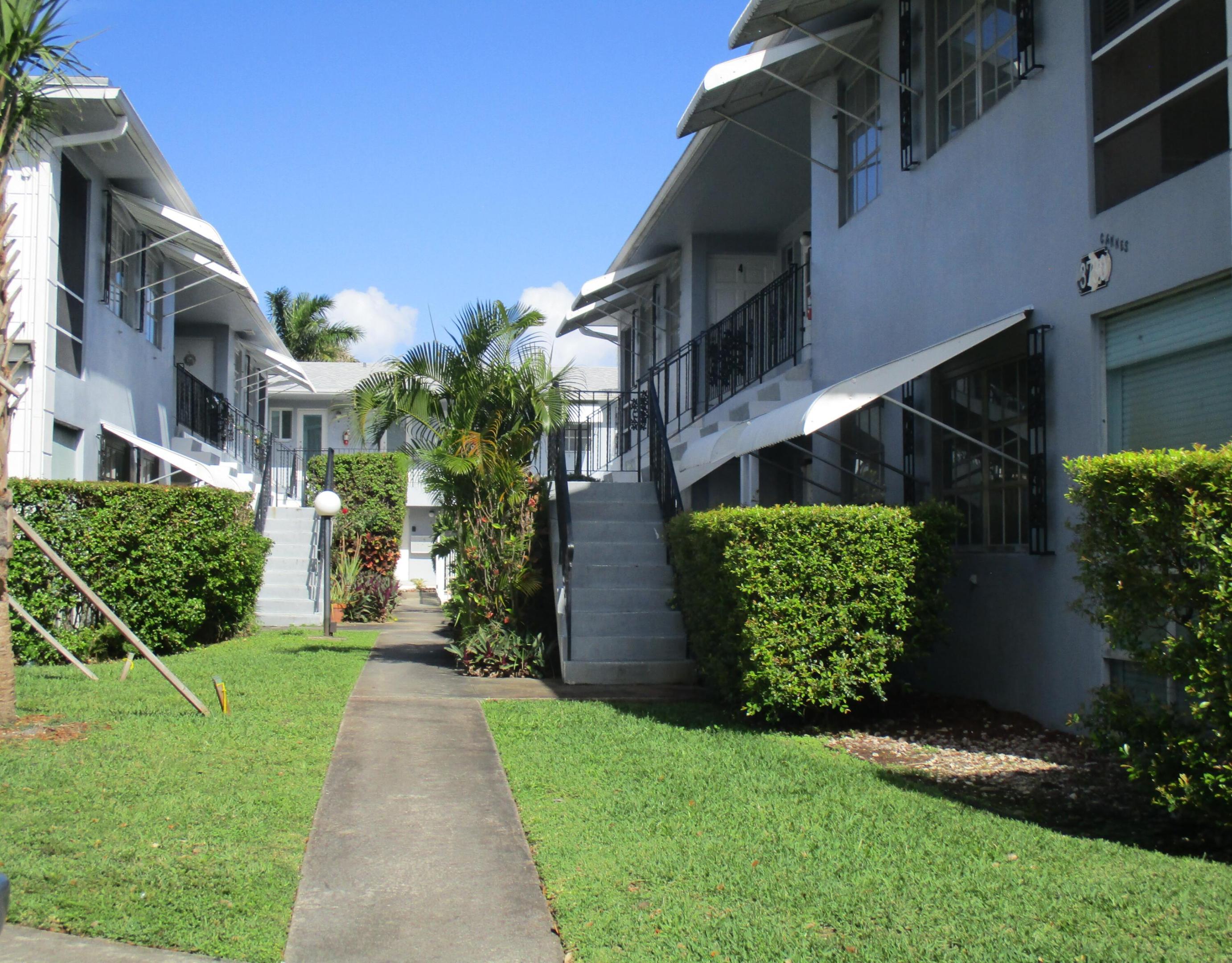 VILLAS 1 CONDO - Residential