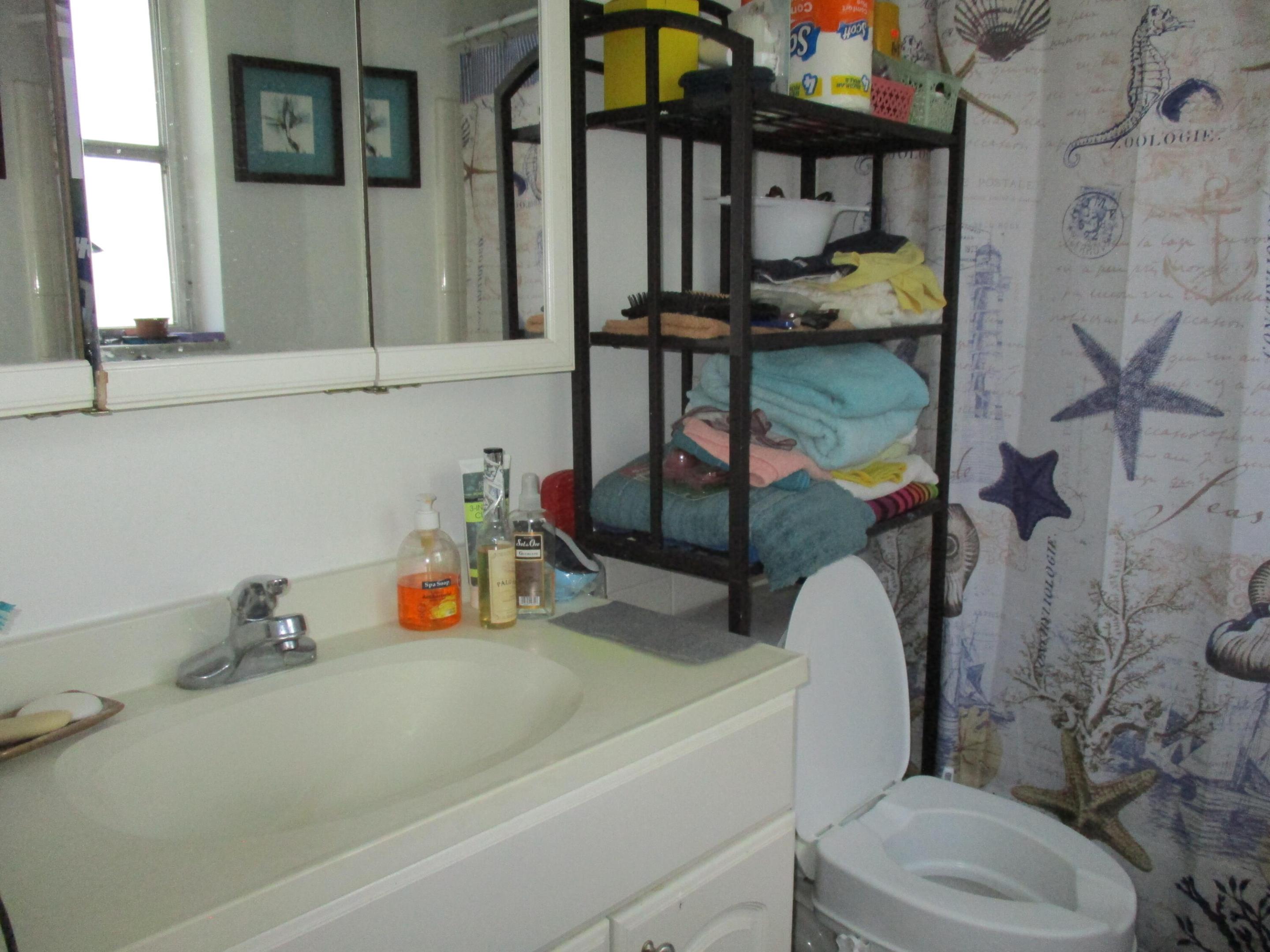 VILLAS 1 CONDO - Residential