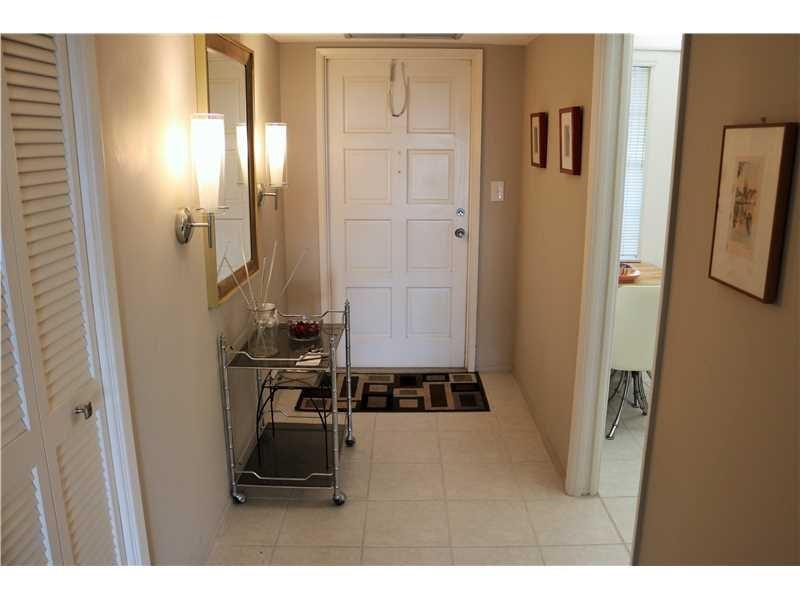 PALM AIRE COUNTRY CLUB - Residential