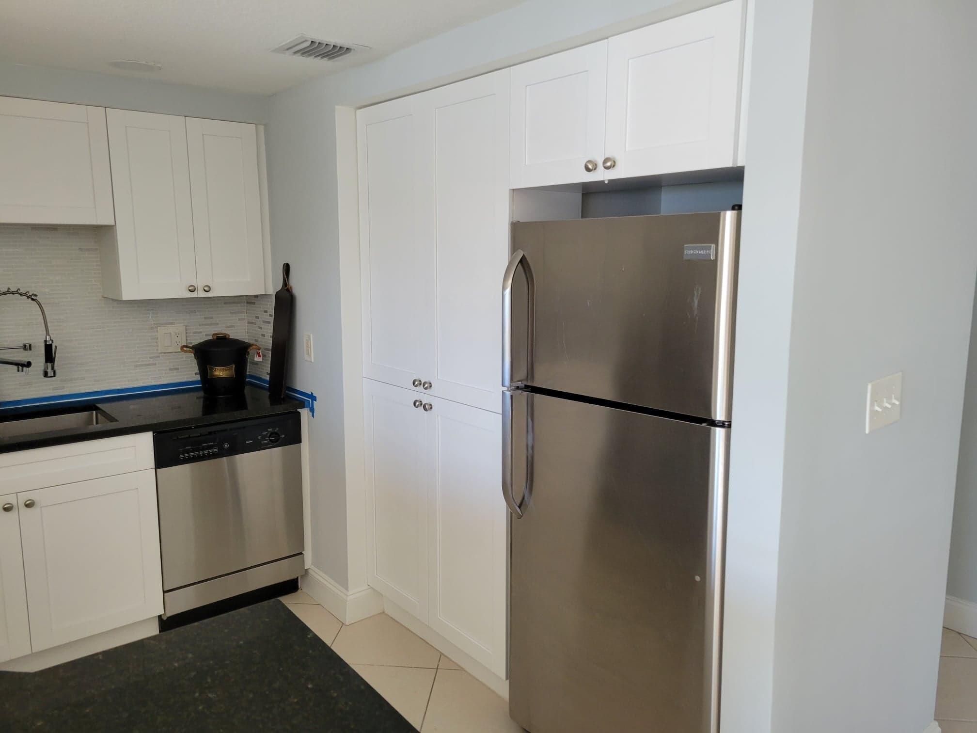 MIRAGE AT CRYSTAL LAKE CONDO - Residential Lease