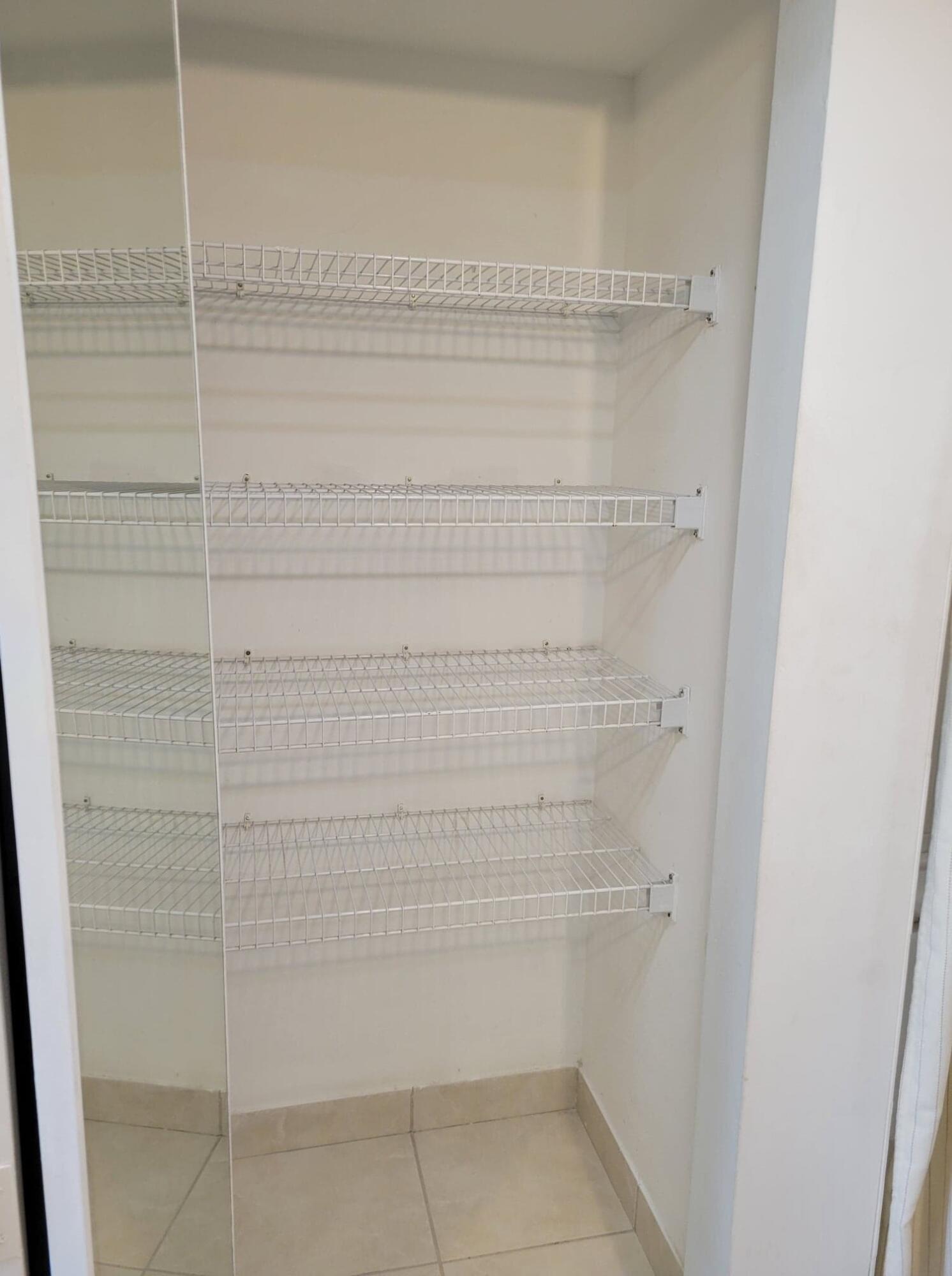 MIRAGE AT CRYSTAL LAKE CONDO - Residential Lease