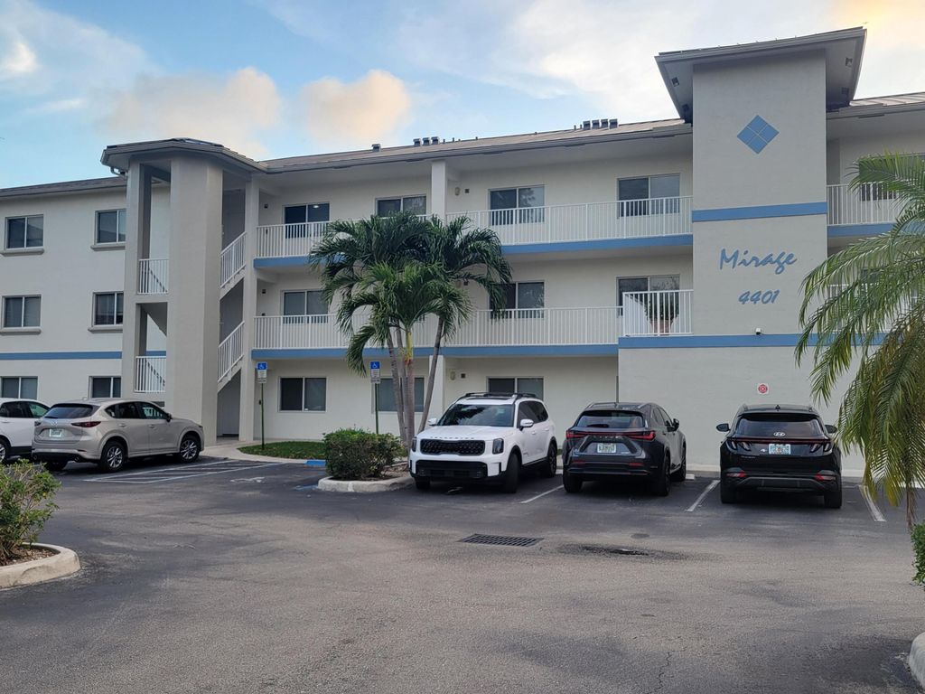 Photo of 4401 Crystal Lake Drive #102, Deerfield Beach, FL 33064 (MLS # R11166726)