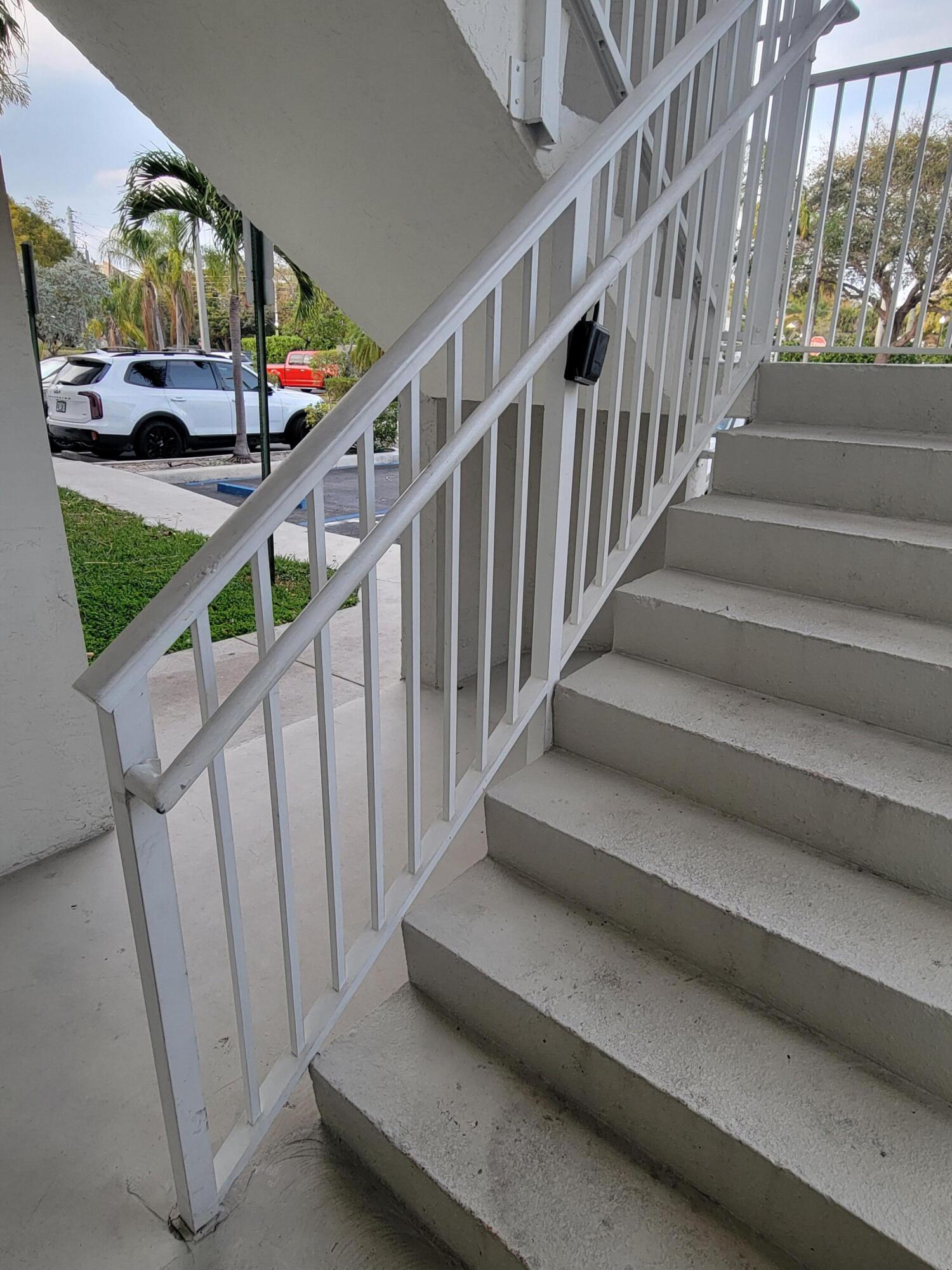 MIRAGE AT CRYSTAL LAKE CONDO - Residential Lease