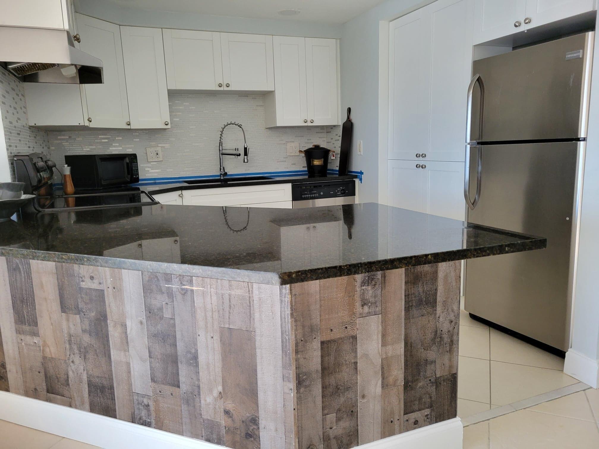 MIRAGE AT CRYSTAL LAKE CONDO - Residential Lease