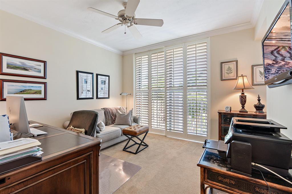 Jupiter Yacht Club - Residential