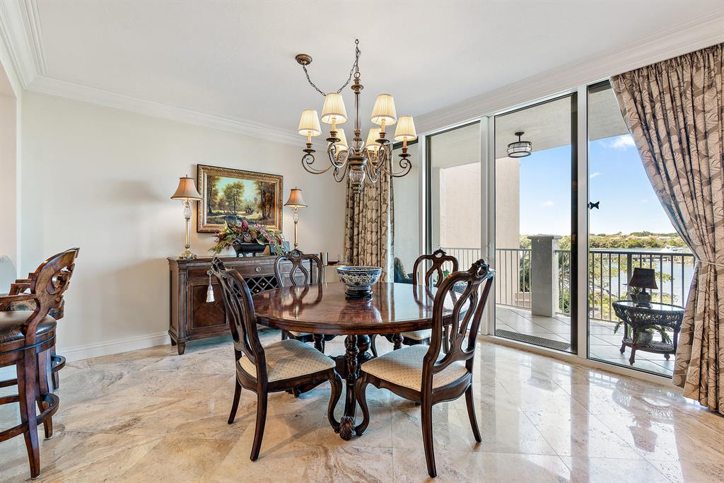 Jupiter Yacht Club - Residential