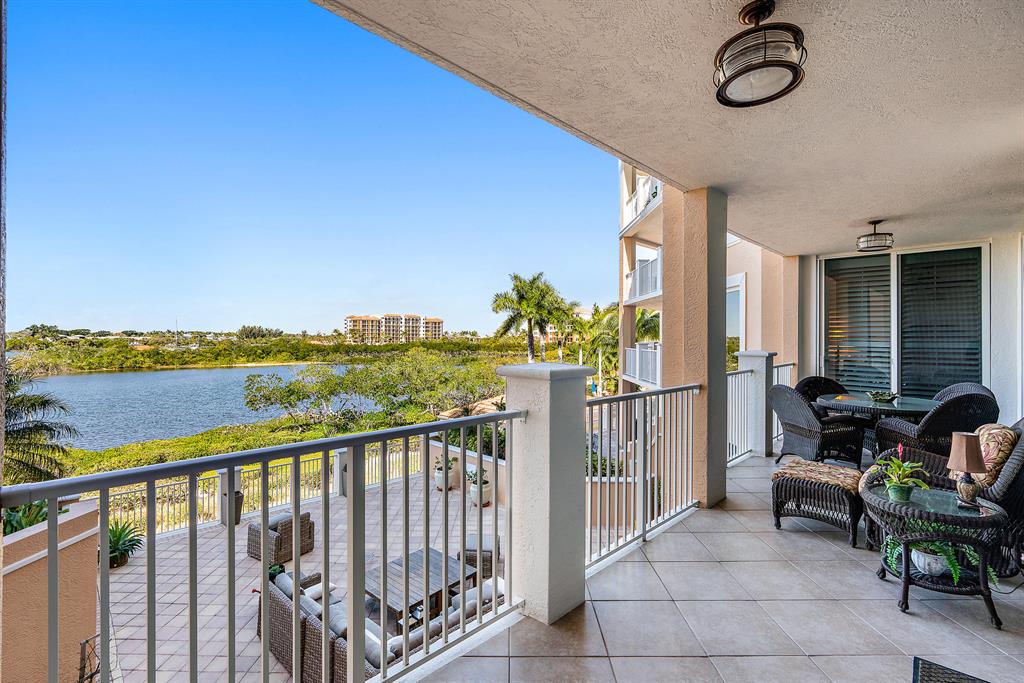 Jupiter Yacht Club - Residential