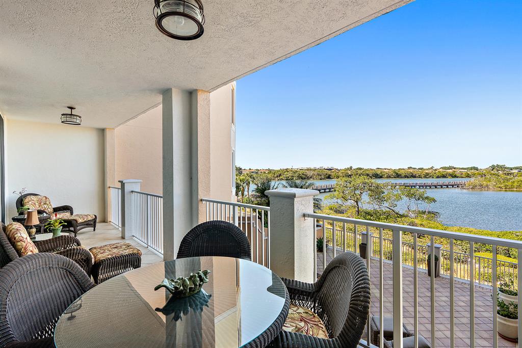 Jupiter Yacht Club - Residential