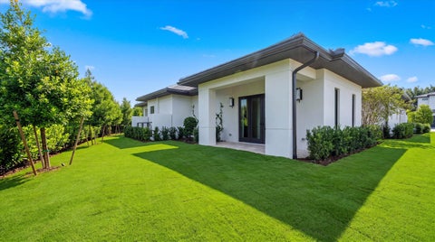 Tiny photo for 2942 BLUE CYPRESS Circle, Wellington, FL 33414 (MLS # B26083370)