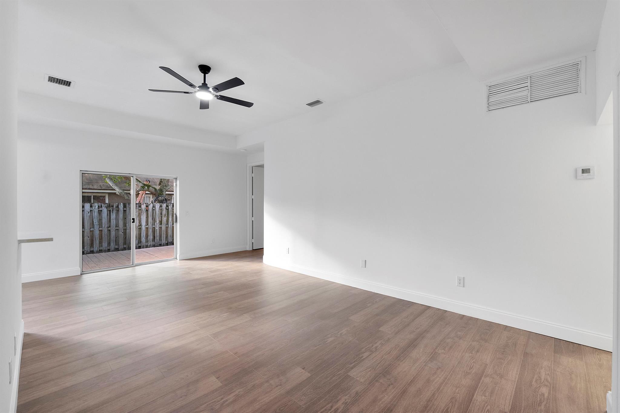 CINNAMON PLACE 1 - Residential