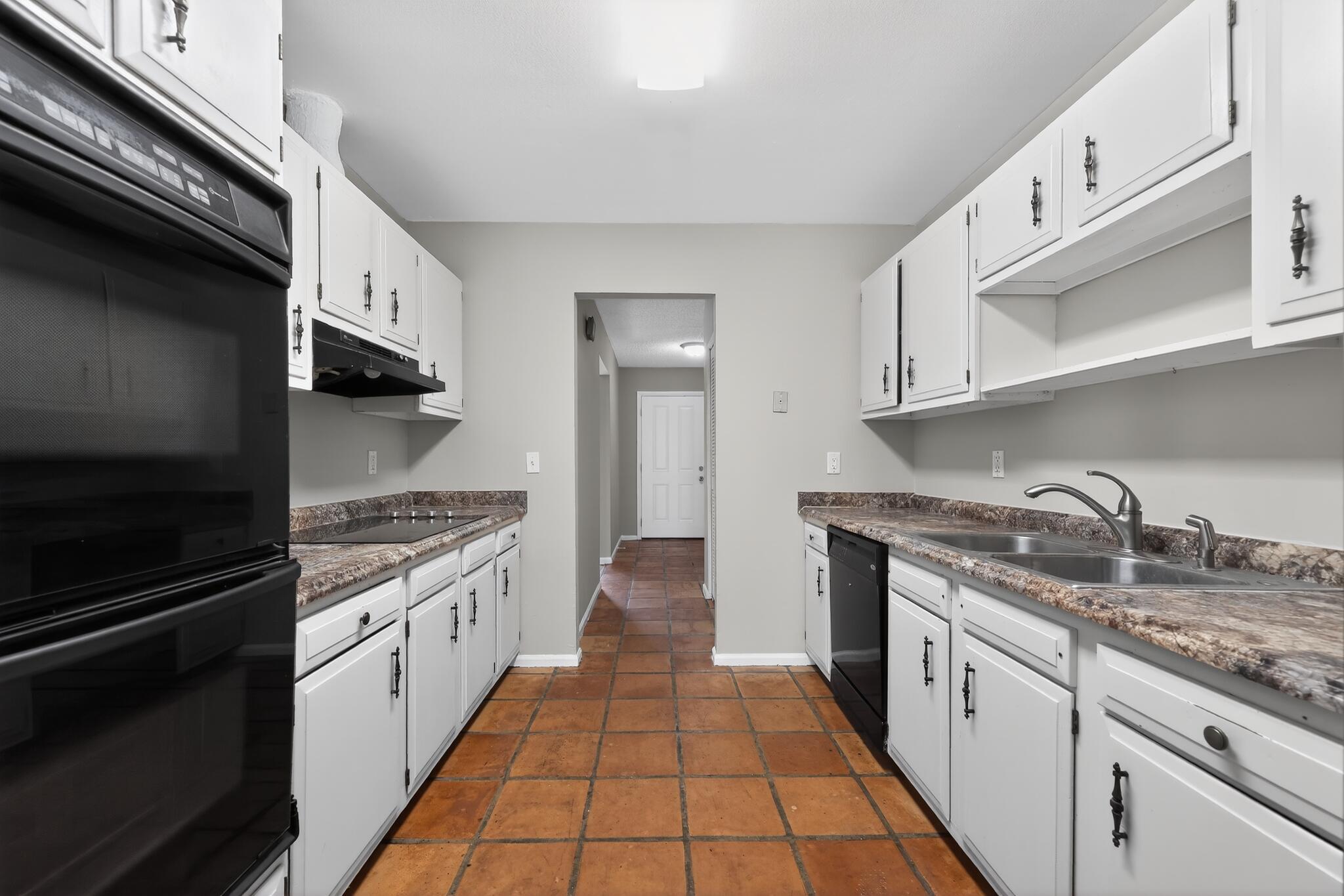 CHATELAINE - Residential