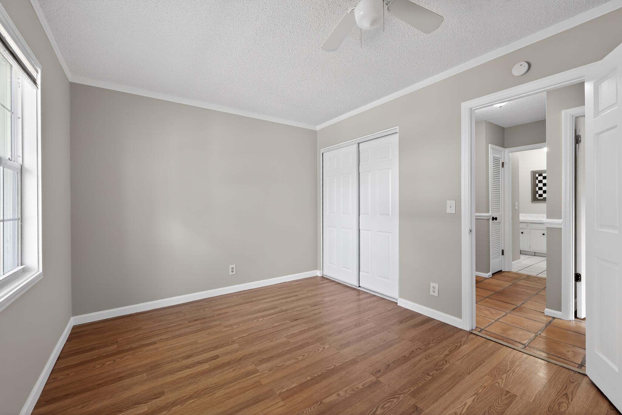 CHATELAINE - Residential