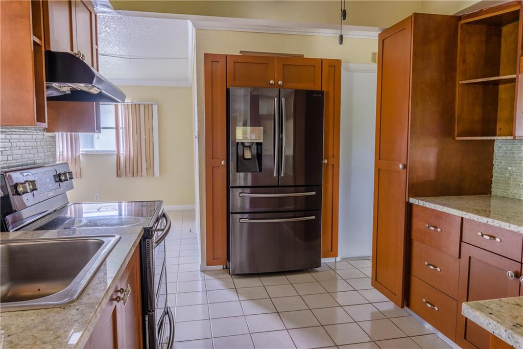 Paradise Gardens Sec 3 72 - Residential