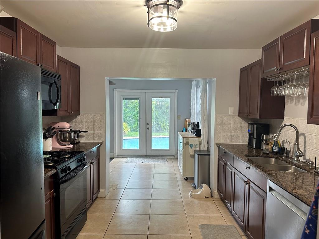 Sunrise Golf Village Sec - Residential