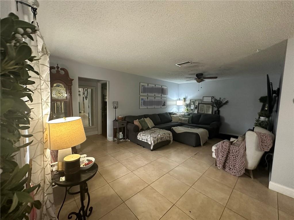 Sunrise Golf Village Sec - Residential