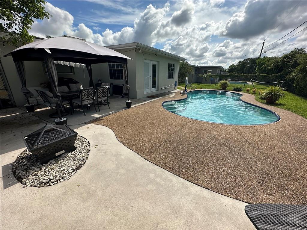 Sunrise Golf Village Sec - Residential